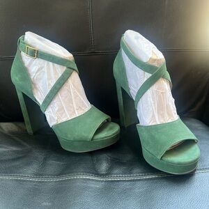 Michael Kors Heels size 7.5